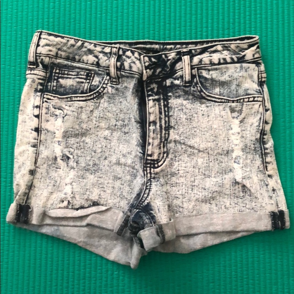 Vintage denim shorts size 26